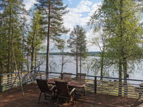 Lakehousemiekojarvi